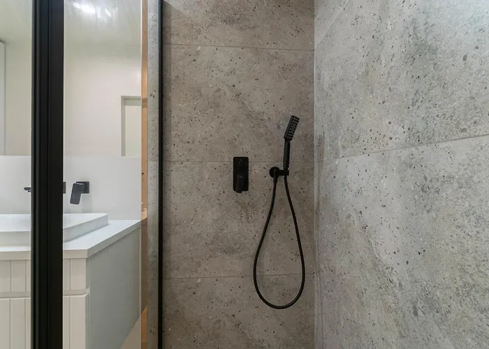 Good Mood Francuska Retreat - Free Parking - Self Check-in Κατοβίτσε